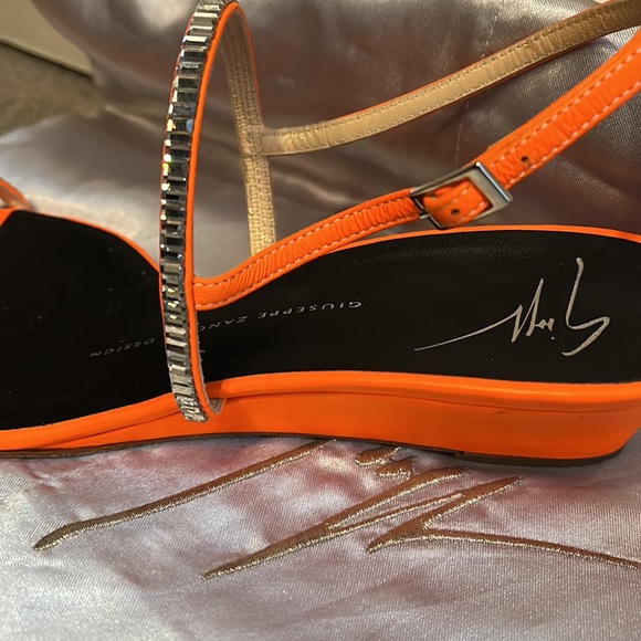 Giuseppe Zanotti Bright Orange Sandal - Picture 7 of 16